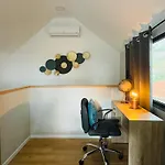 Cozy House Konukevi 3*