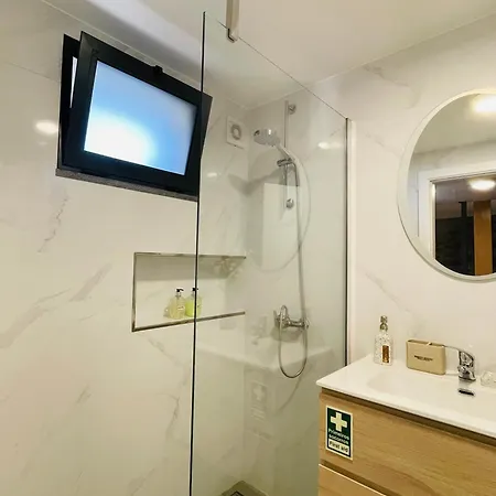 Cozy House 3* Funchal (Madeira)