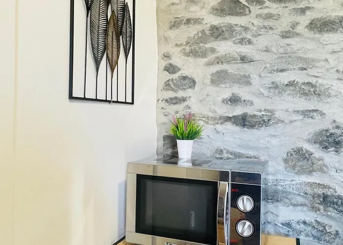 Cozy House 3* Funchal (Madeira)